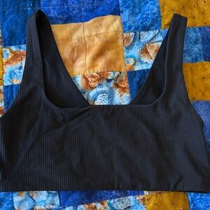 Black Ribbed Reversible Sports Bra